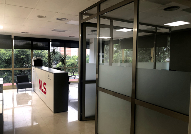 Foto NLS traslada sus oficinas en España.